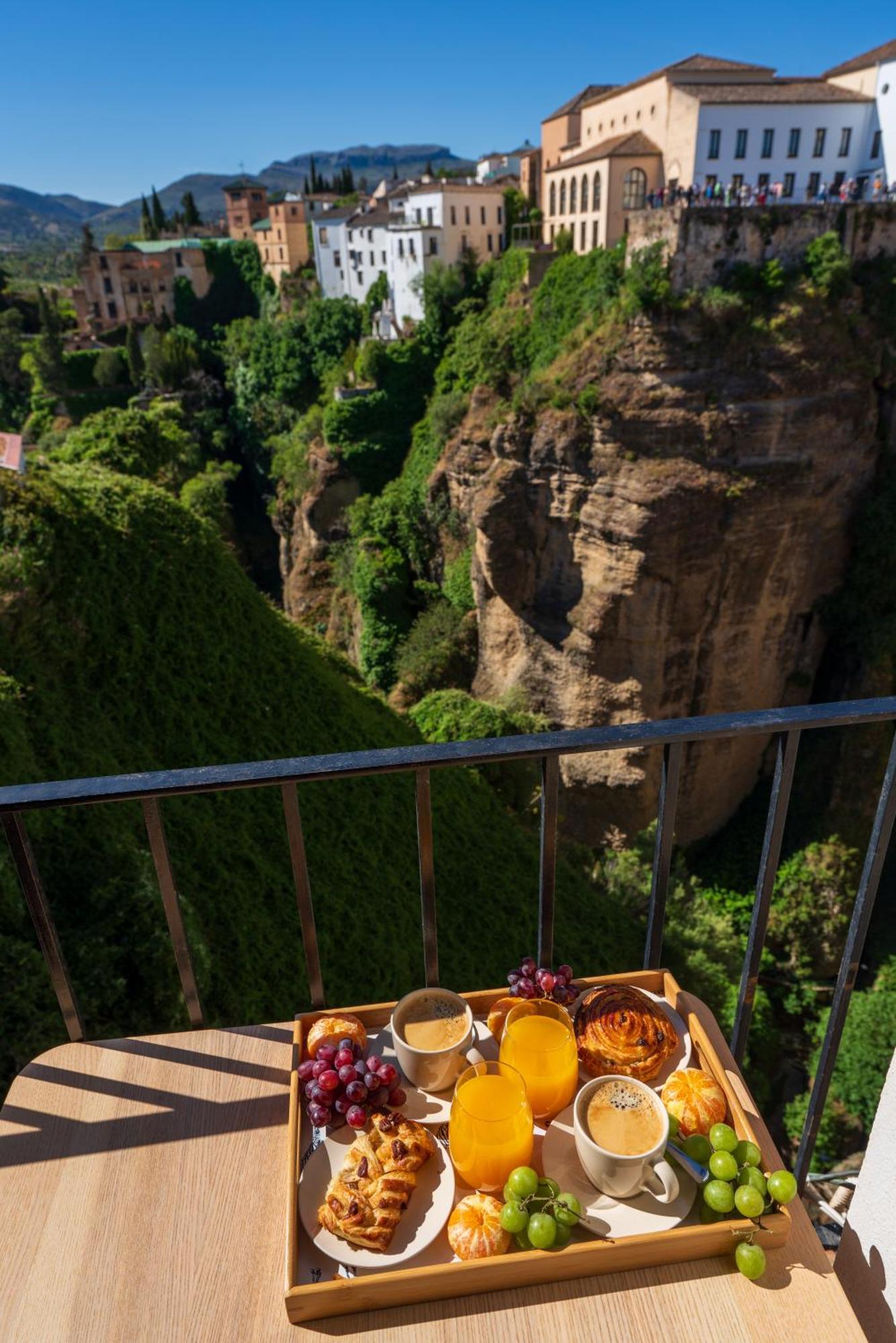 Las Vistas - Ronda Residence Ngoại thất bức ảnh